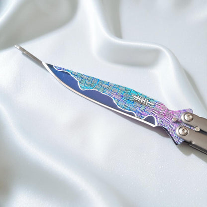 JKR0701 drugelio tipo peilis (balisong), 10,8 cm