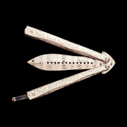 Joker JKR0644 „Butterfly“ drugelio tipo peilis, 11 cm, aliuminio rankena, damasko raštas